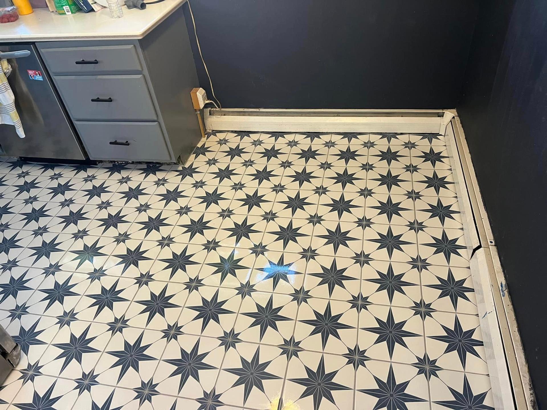 Star pattern cement tile floor